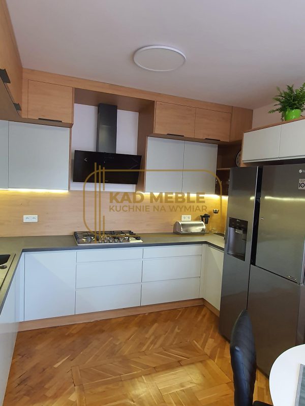 472526342_1315085796577586_133316164418444226_n