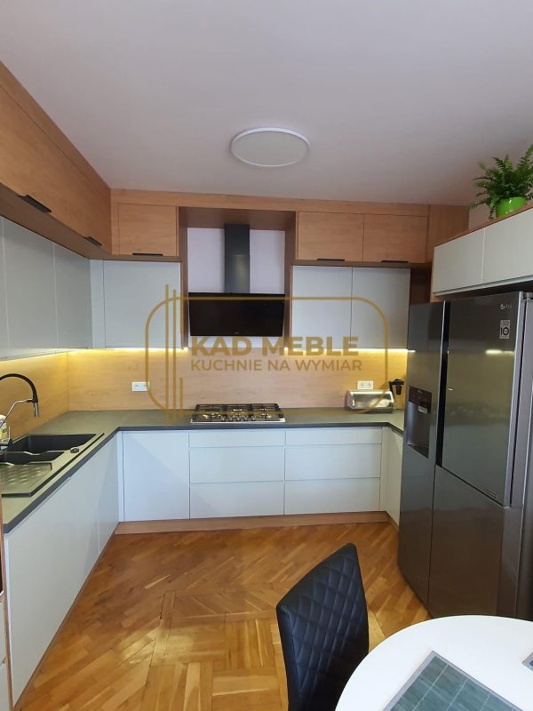 472612532_1315085539910945_8875695041613196511_n